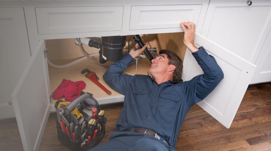 Professional emergency plumbing in Batesville, MS